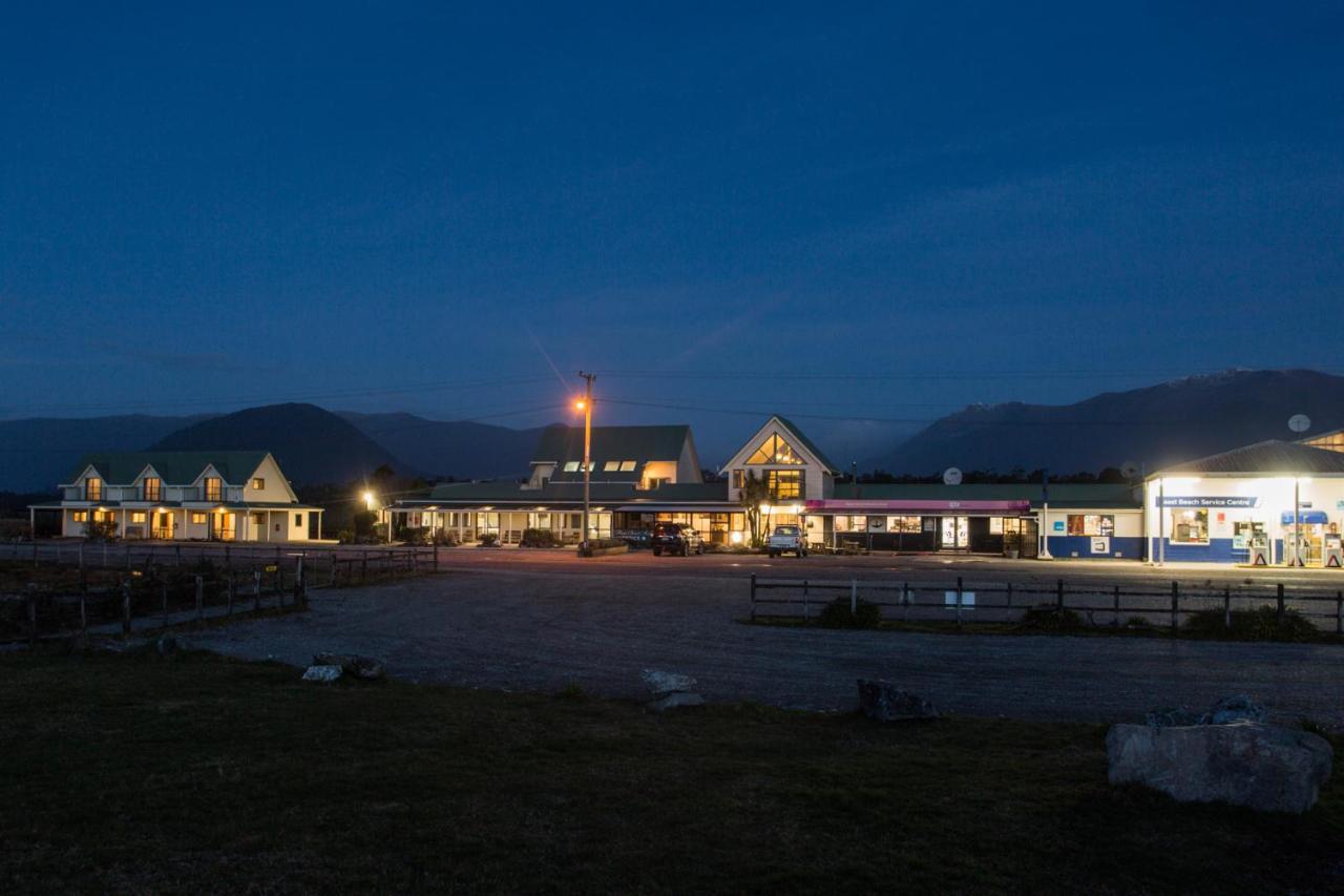 Haast Beach Motel Exteriör bild